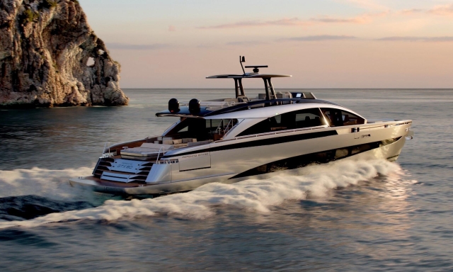 Pershing, varato Gtx90: lo Sport Utility Yacht da 4.500 Cv