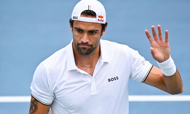 Berrettini cade subito contro Navone: l'azzurro fuori al primo turno a Montreal