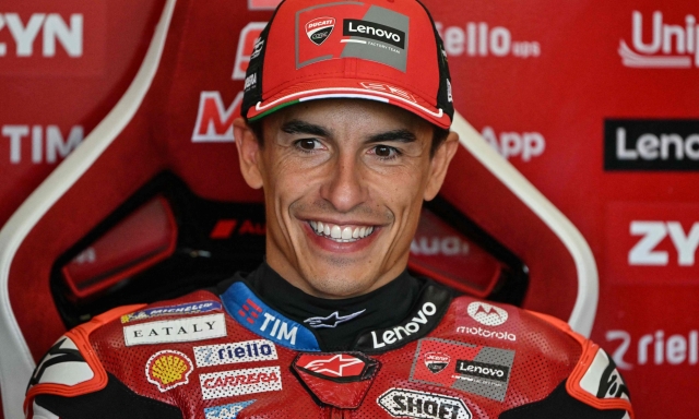 Marquez, la confessione dopo Silverstone: "Non controllo il braccio". Stavolta "l'amico ghiaccio" non basta