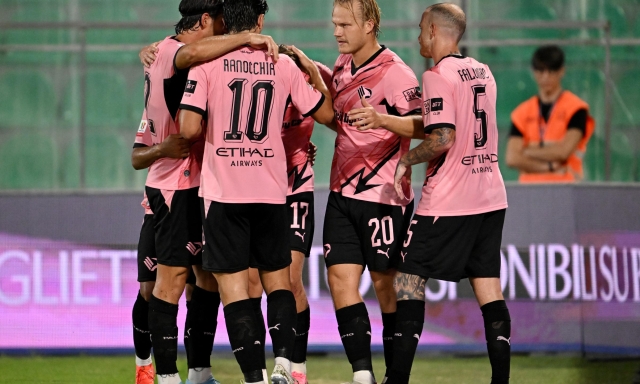 Il Palermo elimina il Lecce al Barbera! Avanti Pisa, Sassuolo e Cremonese