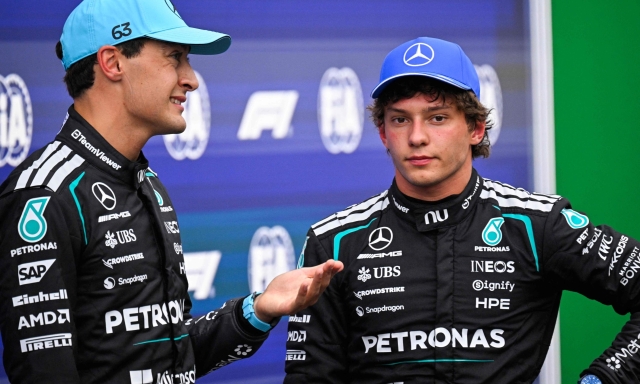 "Non farò una gara in difesa": Kimi, la strategia per mettere pressione a Norris e Russell