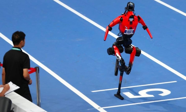 Honor Lightning, come è fatto il robot che corre i 100 metri più veloce del record di Bolt
