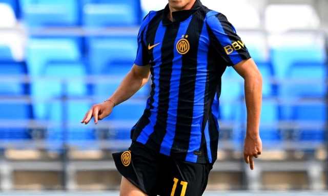 Inter, per la supersfida una maglia diversa: sarà senza sponsor per un divieto