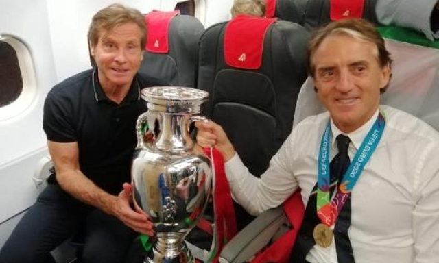 Mancini avrà di nuovo con sé Oriali. Come vice spunta il nome di Bollini