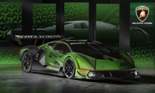 Lamborghini Essenza Scv12, la hypercar omologata per la pista, ma non destinata alle competizioni