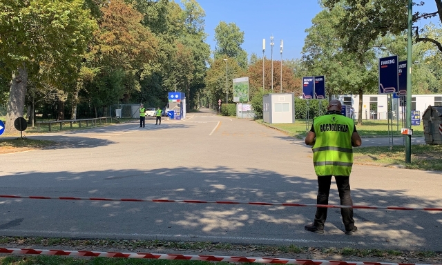 L’ingresso principale dell’Autodromo di Monza presidiato da steward e forze dell’ordine. Masperi