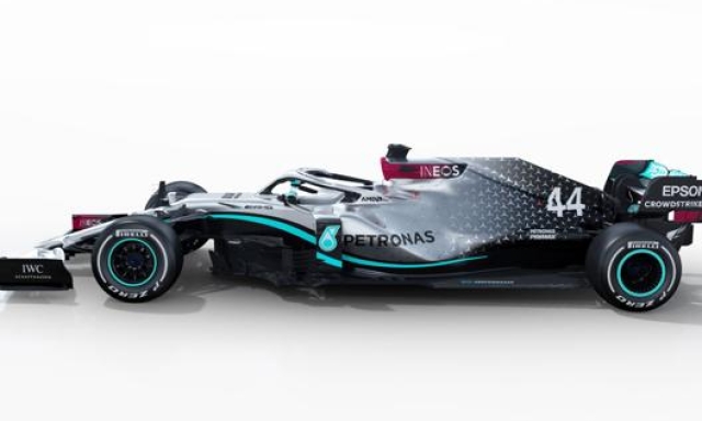 La Mercedes W11 di Lewis Hamilton per il 2020