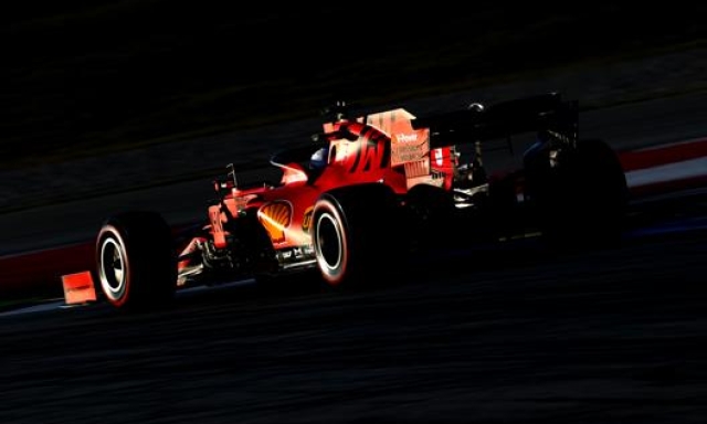 Sebastian Vettel in azione con la ferrari SF1000 GETTY IMAGES