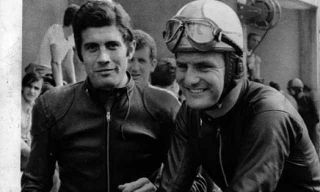 Agostini e Hailwood nel 1968. Ansa