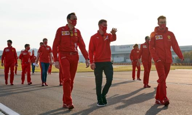 Schumacher jr e gli altri piloti FDA lo scorso settembre a Maranello. Afp