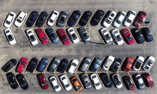 Le auto aziendali in Italia hanno una deducibilità minore a quella di altri Paesi europei