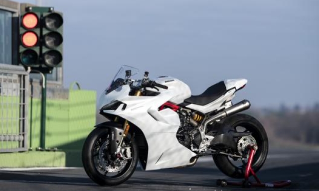 La nuova  Ducati Supersport 950 S