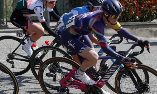 Tiffany Cromwell in azione nel Trofeo Binda. foto BETTINI