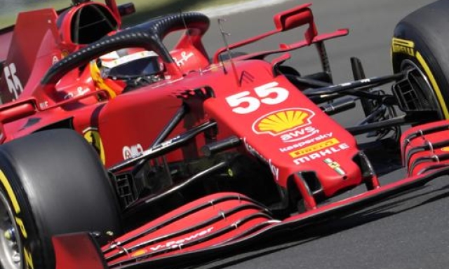 Il pilota spagnolo della Ferrari ha fatto meglio di Leclerc nelle prove mattutine