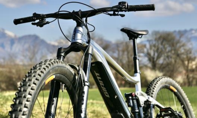 Giant Trance X E+ Pro, e-bike all-mountain adatta a sentieri e trail non troppo tecnici