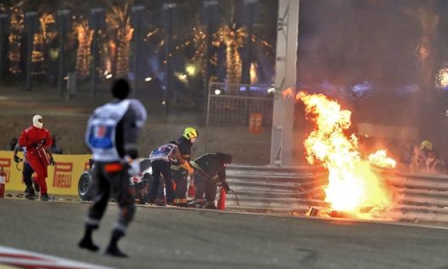 L’incidente di Grosjean in Bahrain. LaPresse