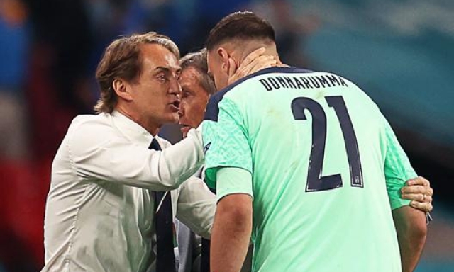 "Pres, è quello che volevamo": il messaggio di Donnarumma a Malagò, perché Gigio vota Mancini