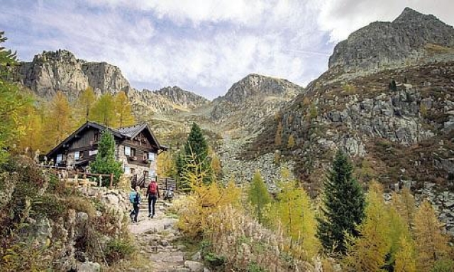 La magia dell'autunno in Trentino: trekking panoramici e sapori locali