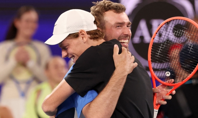 Jannik Sinner e Jordan Smith: La Finale di Un Milione