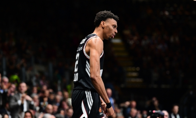 La Virtus Bologna passa a Tortona e riconquista la vetta. Milano ne segna 125 e vince