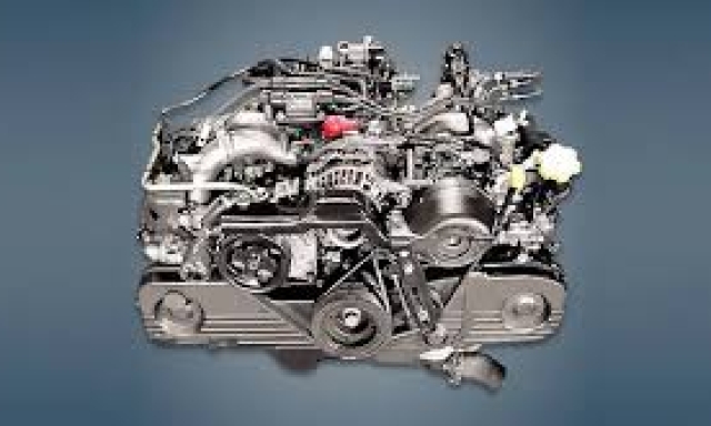 Motore boxer Subaru: addio al 2mila, arriva il 3 litri