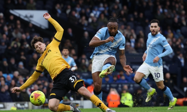 Il Manchester City batte il Wolverhampton e per una notte è a -4 dall'Arsenal