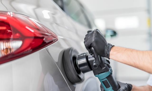 Carrozzieri, il costo delle riparazioni aumenta del 3%