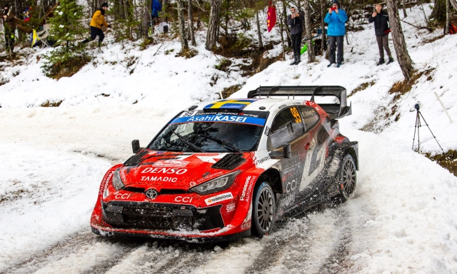 Wrc Montecarlo: tripletta Toyota, dominio del rookie Oliver Solberg. Bene gli italiani