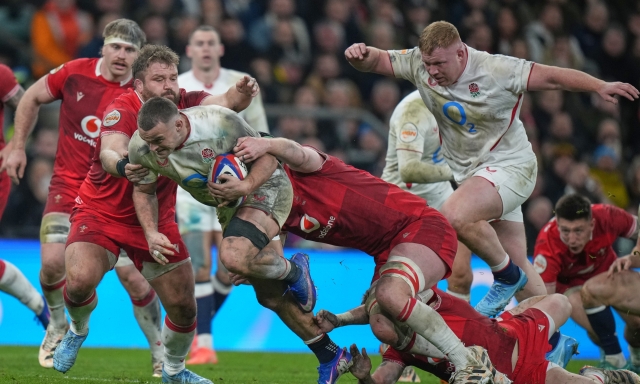 È un'Inghilterra strabordante: Galles distrutto 48-7 a Twickenham