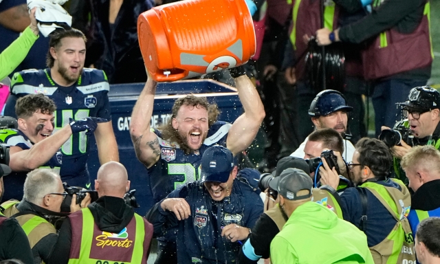 Seattle capitale d'America! I Seahawks stravincono il Super Bowl, New England spazzata via