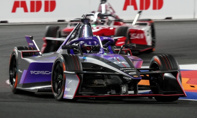 Wehrlein e Da Costa dominano a Jeddah, Mortara conquista due pole