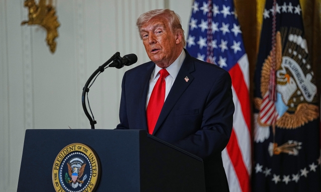 Trump contro le politiche sulle auto elettriche: gli Stati Uniti fanno causa alla California