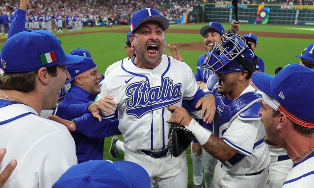 Cervelli: "Mi voleva il mio Venezuela, ma amo l'azzurro e Del Piero. E ho unito pure il parlamento italiano"