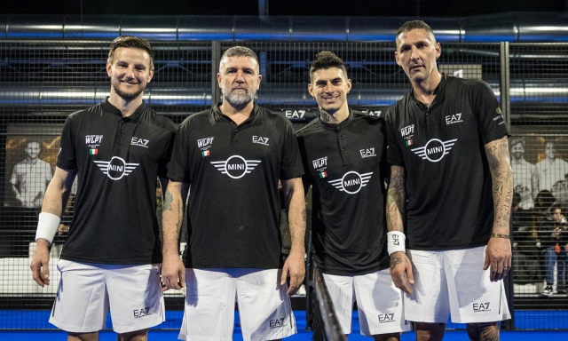 EA7 World Legends Padel Tour: a Milano Candela e Rakitic battono Perotti e Materazzi