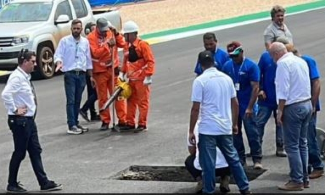 Brasile, c'è un buco in pista! Operai al lavoro per far disputare la Sprint