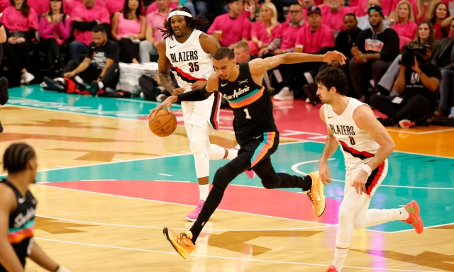 Wembanyama devastante anche ai playoff: 35 punti all'esordio. Sorpresa Orlando: sbanca Detroit