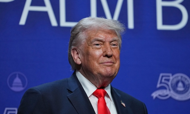 Trump minaccia dazi al 25% sulle auto europee: "L'Ue non rispetta il nostro accordo"