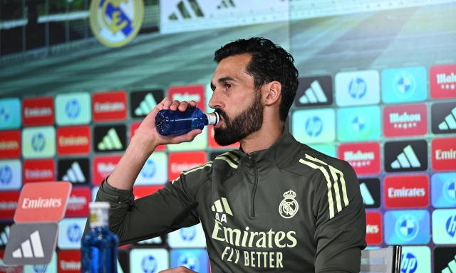 Arbeloa, che gaffe: "Valverde-Tchouameni continueranno a combattere per il Real. Ai miei tempi..."