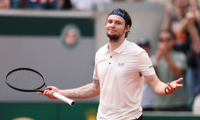 Bublik: "Se il tennis è un circo, io sono il direttore. Ho battuto il burnout con tre giorni a Las Vegas"