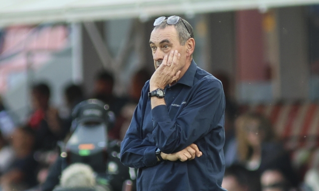 Sarri: "Il derby? Se si gioca domenica non vengo. Fossi il presidente non presenterei nemmeno la squadra..."