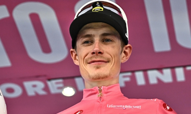 Vingegaard: "Il Giro d’Italia è speciale. Ora voglio vincere una tappa in rosa"