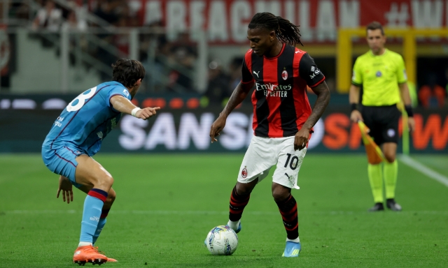 I 10 milioni all'anno, le liste bloccate, il caso-Fener. Dentro la trattativa del Galatasaray per Leao