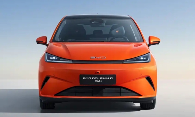 Byd Dolphin G DM-i è sempre più vicina: ecco gli interni