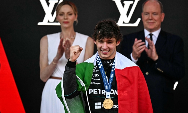 Kimi alla Senna: "Mai stato così bene in auto. Il titolo? È lunga". Hamilton: "Lui incredibile"