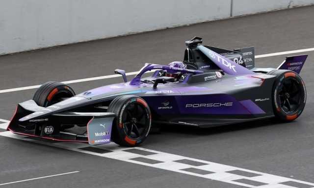 E-prix Shanghai 2026: trionfo di Wehrlein nella gara del sabato
