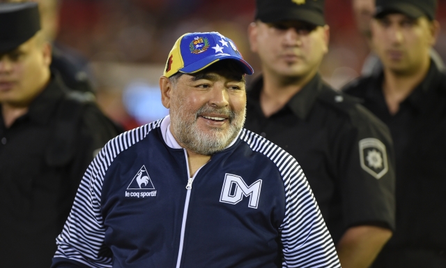 "Non si alzava, non voleva lavarsi né mangiare, rifiutava il mate": processo Maradona, la testimonianza choc