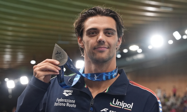 "Andarci vicino conta solo a bocce". E Ceccon riceve l'invito dalla Federazione: presto al bocciodromo!