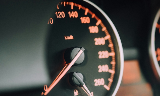 Autovelox e tolleranza del 5%: quando scatta realmente la multa