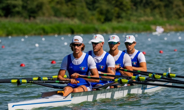 Mondiali di canottaggio: anche il quattro di coppia maschile vola in finale