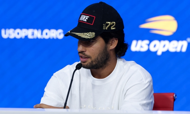 Alcaraz: "Il polso sta bene, gioco gli Us Open anche se 5 set... Dai Jannik, torna presto"